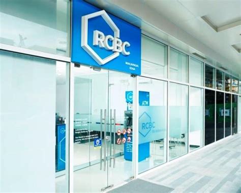 rcbc bank near me open now